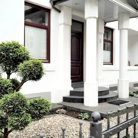 Altbauwohnung Im Herzen Luebecks *